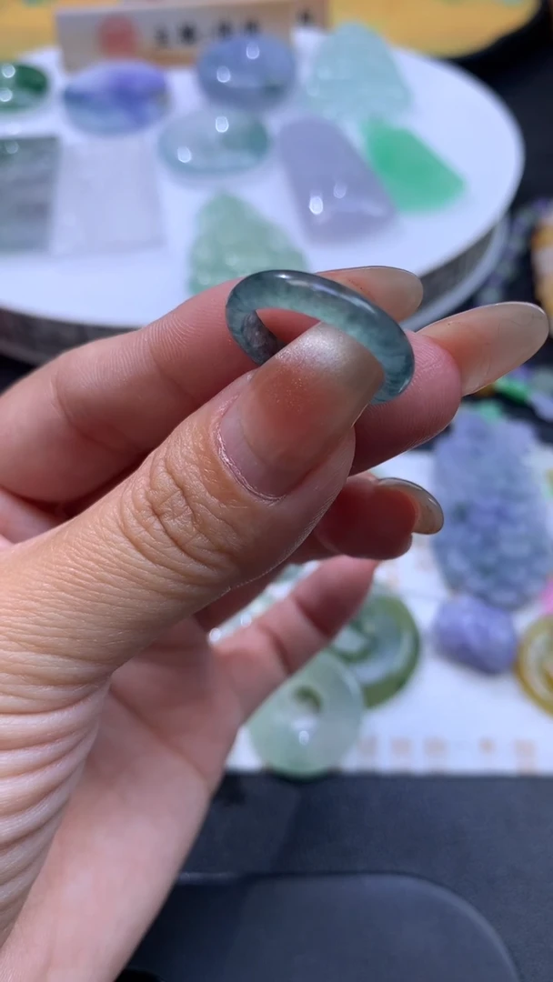 【闪购商品】定制翡翠未镶嵌翡翠