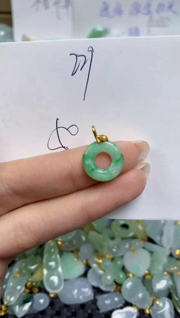 【闪购商品】翡翠颈饰18K金镶嵌天然缅甸A货翡翠