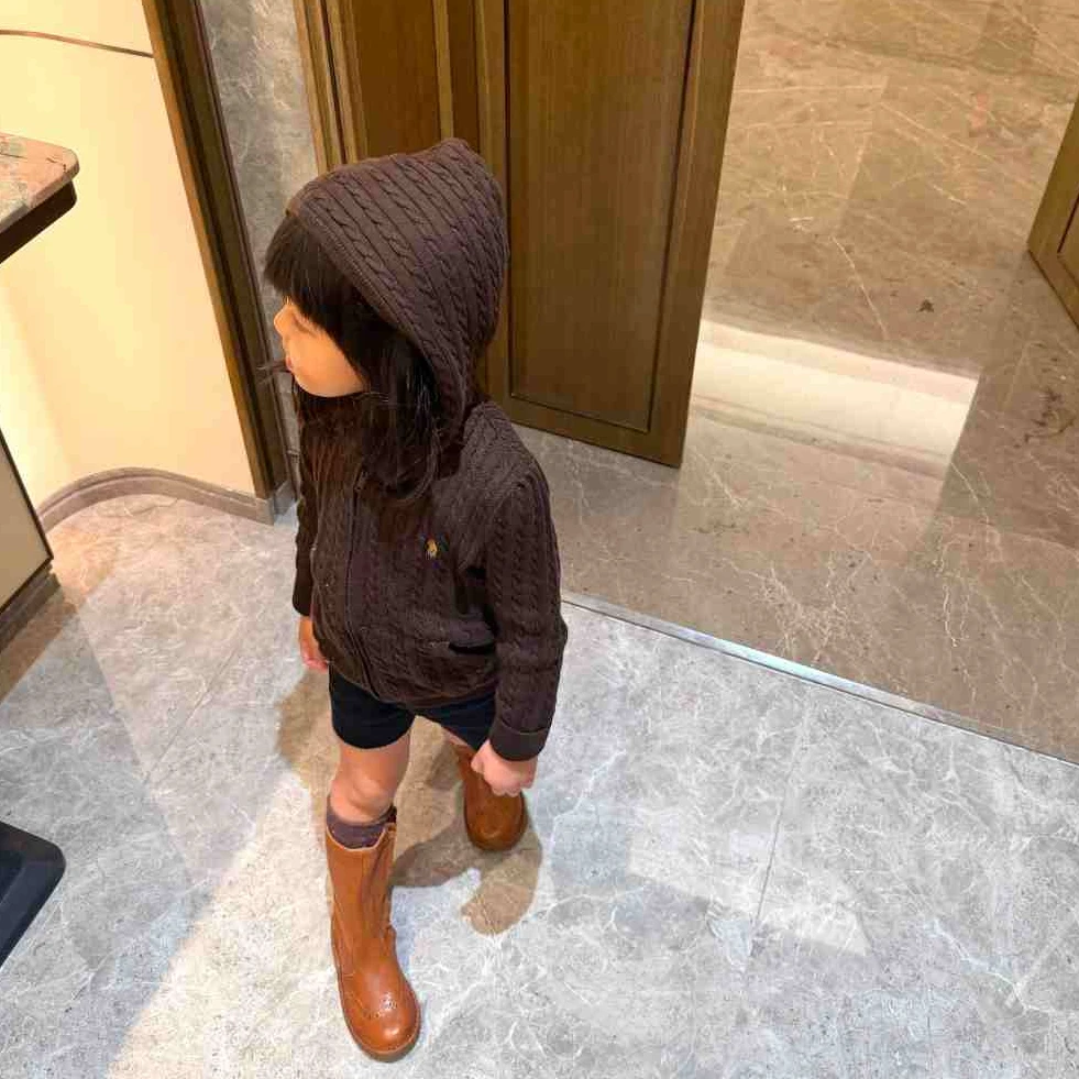 现货】壹妈韩范童装女童秋冬套装女宝棕色连帽针织上衣黑色短裤