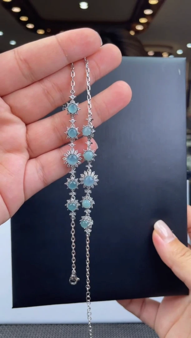 【闪购商品】翡翠手链未镶嵌天然翡翠多样性发其一