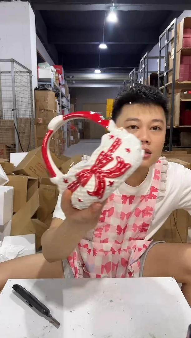 瓷片圣诞老人提篮收纳