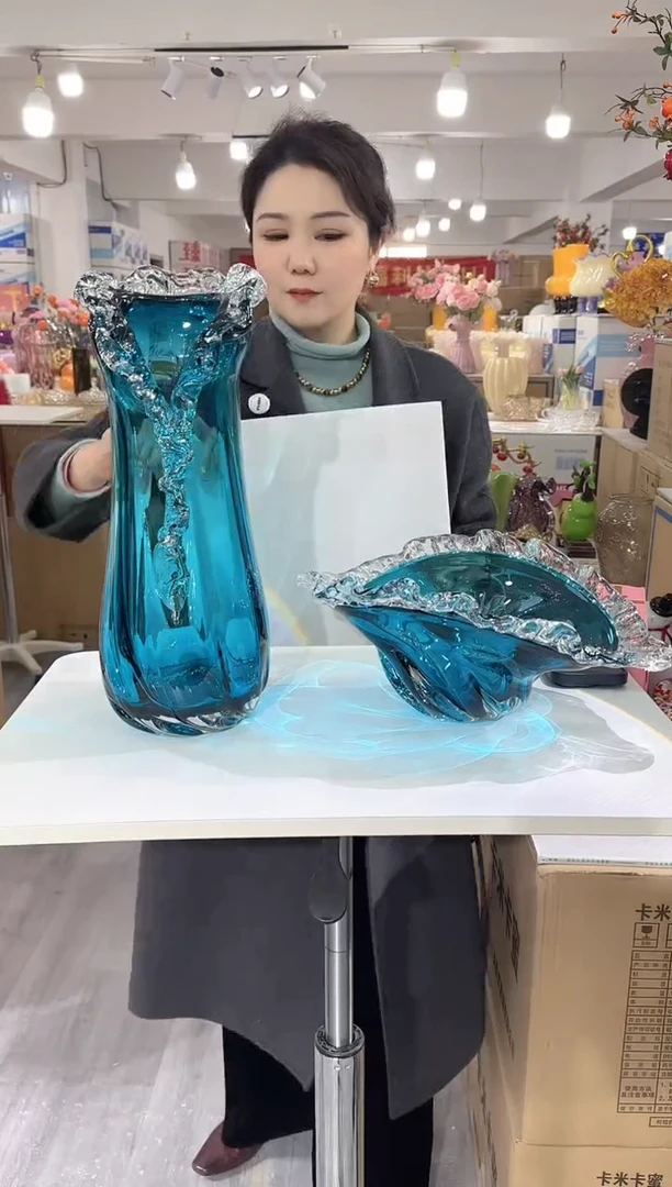 【闪购商品】琉璃泰新花器Q-116一对