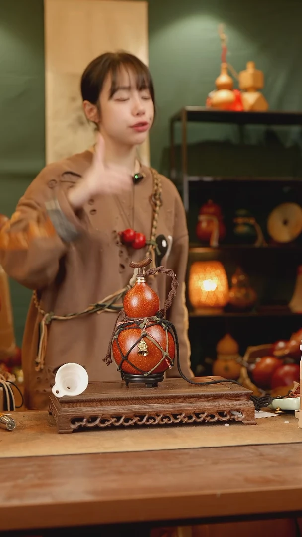 158号精品天然大漆酒葫芦一物一拍~