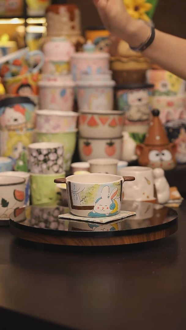 景德镇釉下彩绘设计师款式陶瓷