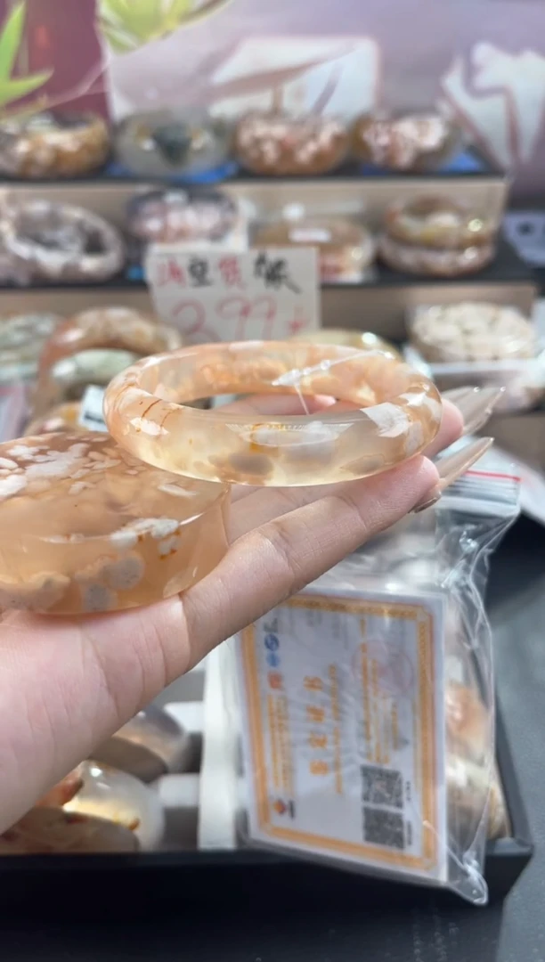 未镶嵌手镯石英质玉天然樱花玛瑙镯心赠品不保证完美55