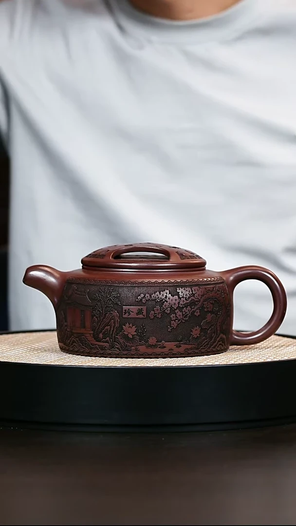 茶壶紫砂石红牛盖莲子（ 600cc）