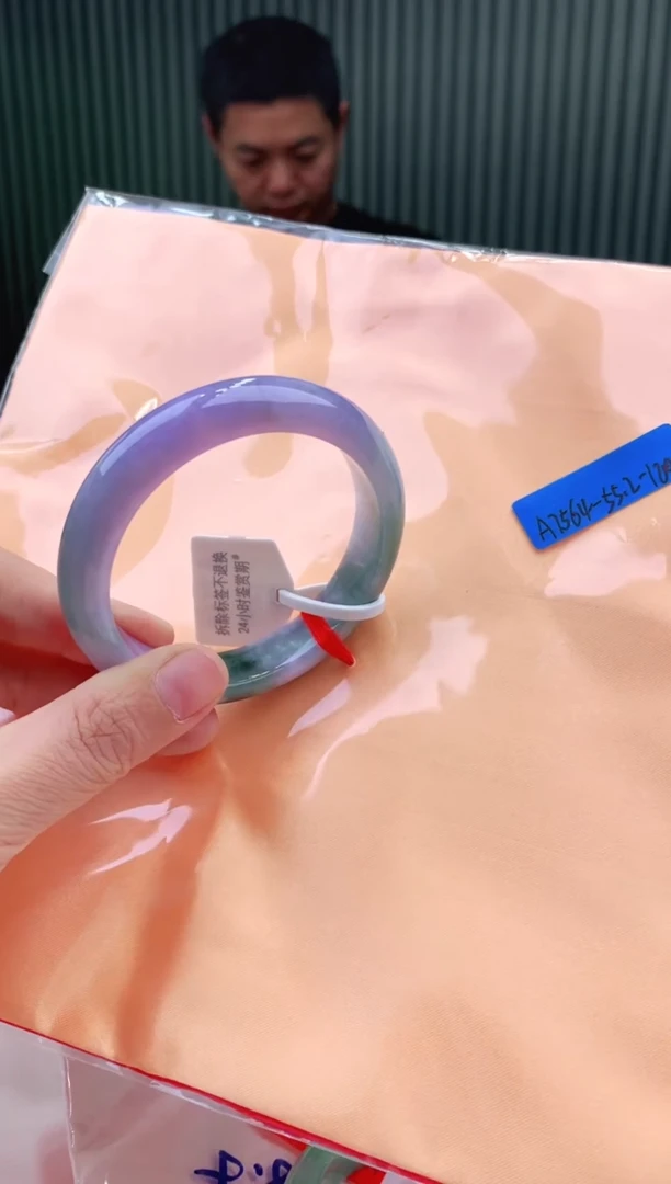 未镶嵌手镯翡翠54