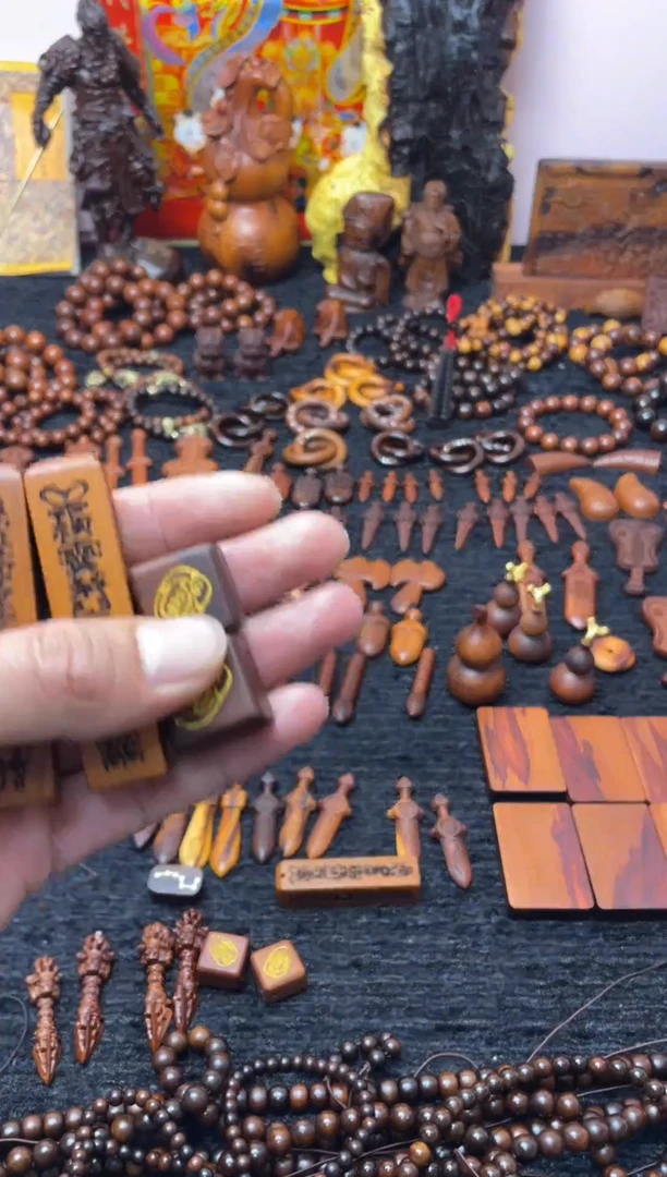 【闪购商品】枣木木雕天蓬尺方糖一物一拍