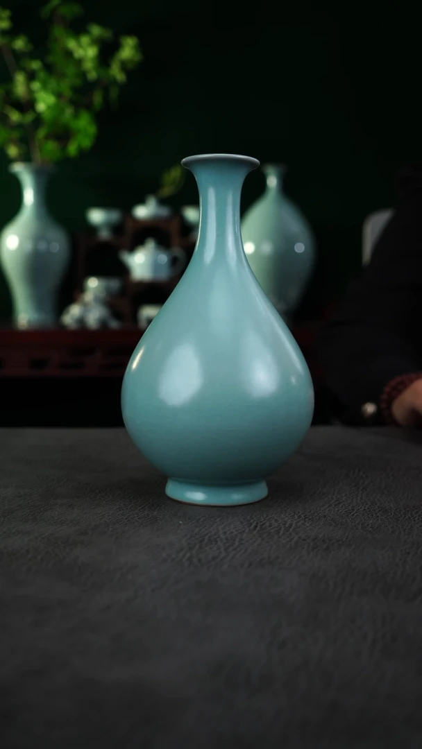 杯玉壶春 瓶    微瑕  高20
