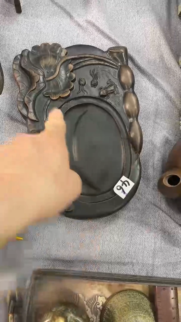鸿兴工艺摆件46荷花纹砚台