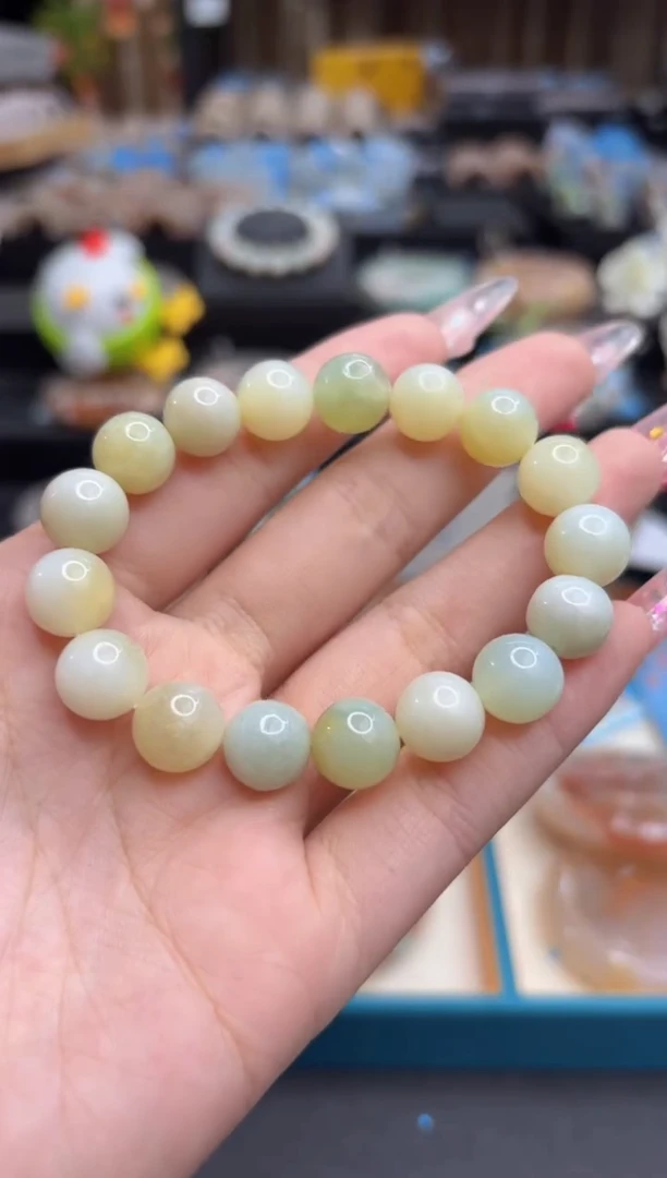 无无58微瑕手串不退不换