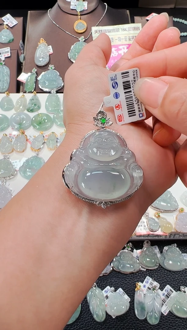 【闪购商品】翡翠吊坠(不含链)18K金镶嵌佛公吊坠927