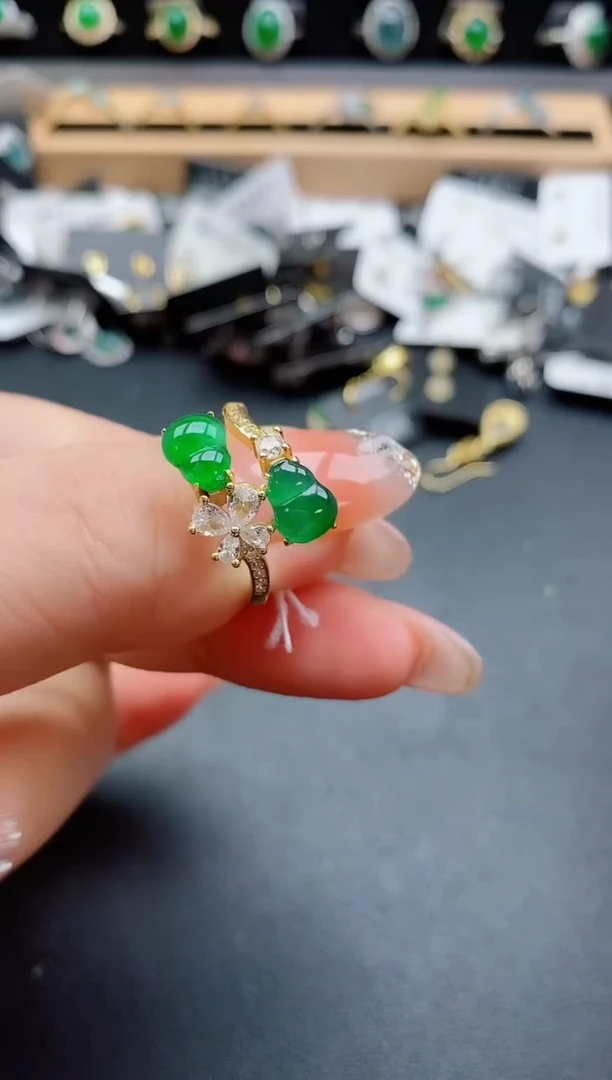 银S925镶嵌戒指翡翠1