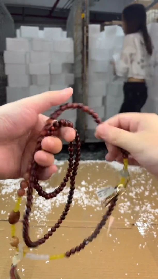 禧一文玩木作类材质手串无礼盒