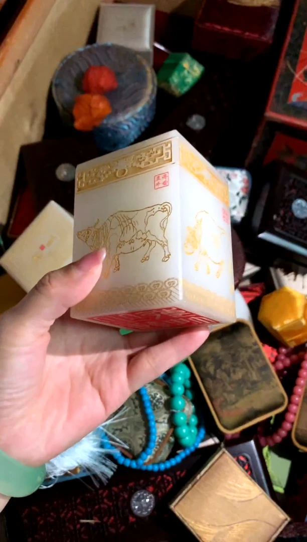 未镶嵌和田玉摆件润玉潭精品专属摆件