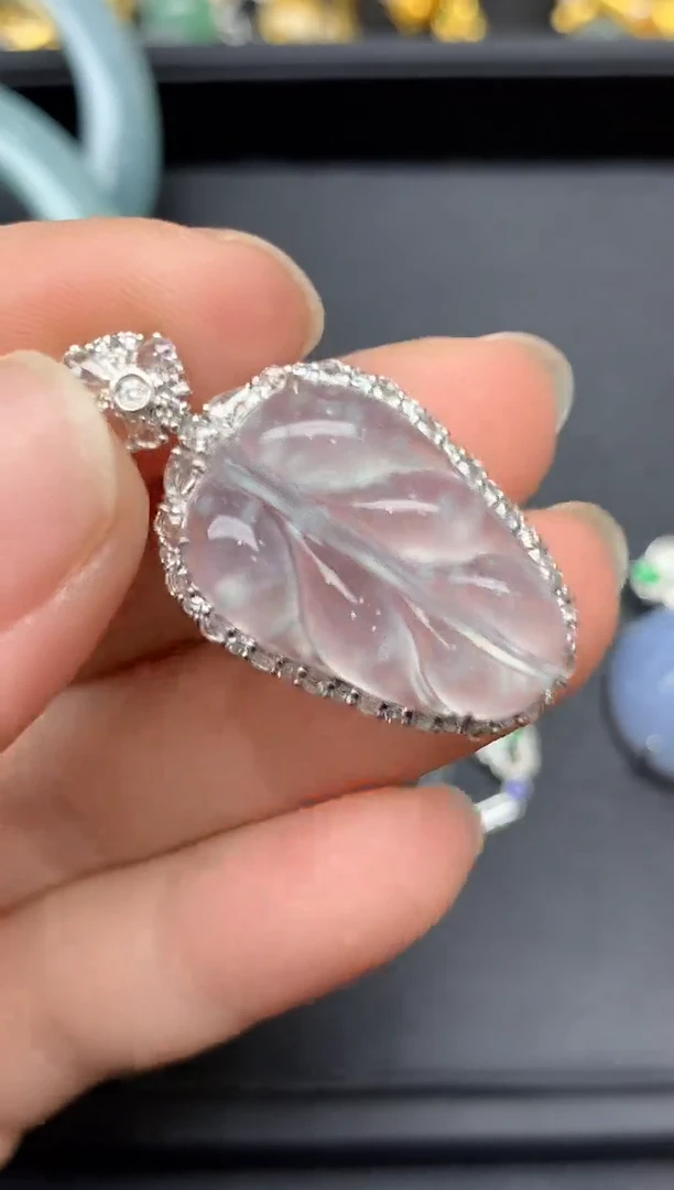 颈饰18K金镶嵌翡翠410-雪姐翡翠天天见
