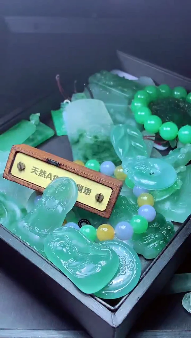 未镶嵌定制翡翠幸*?毛货翡翠定制1221