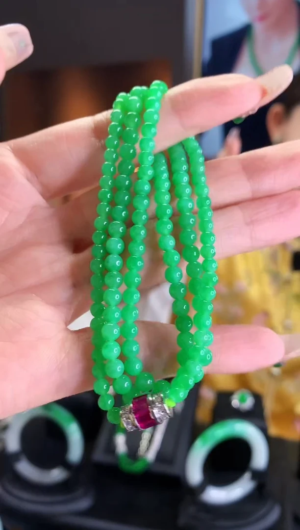 【闪购商品】翡翠项链未镶嵌小米珠