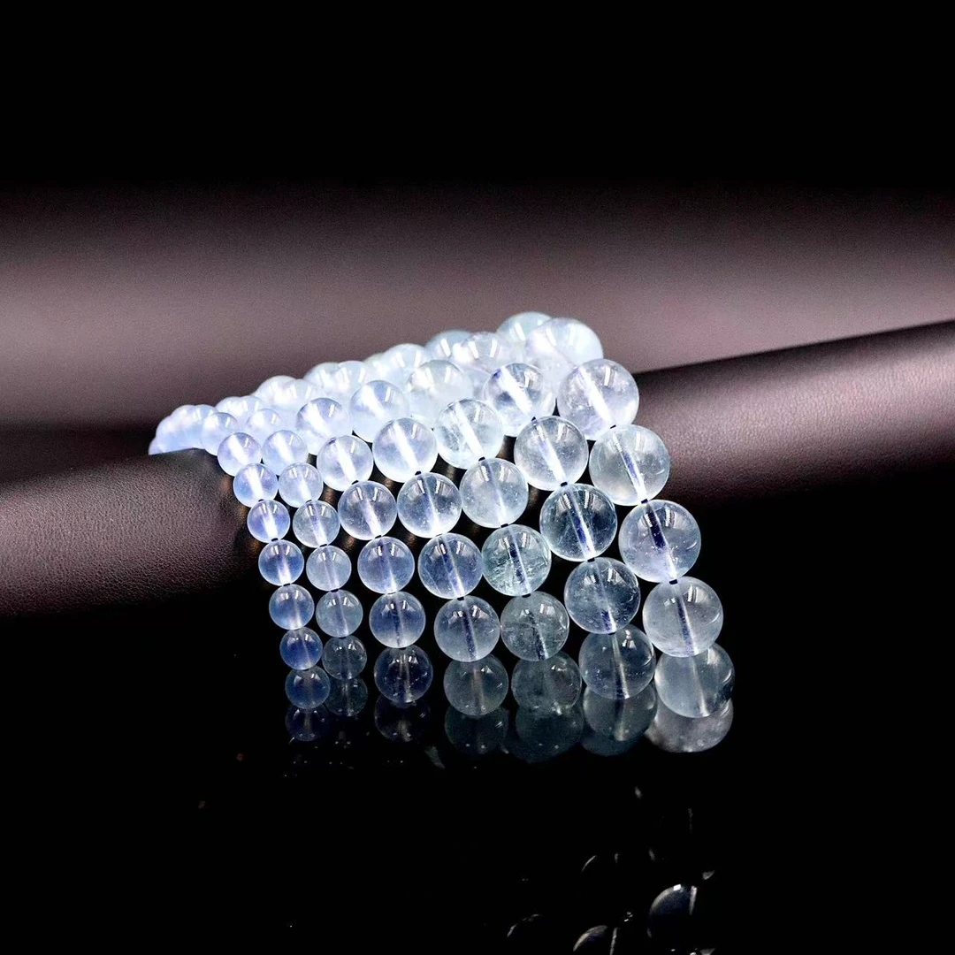 培育海蓝宝石透体湖蓝色海蓝宝单圈手串Q3969-多样性发一