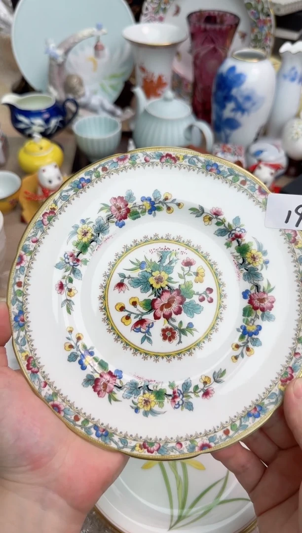 瓷片辰辰的瓷器好看到爆炸