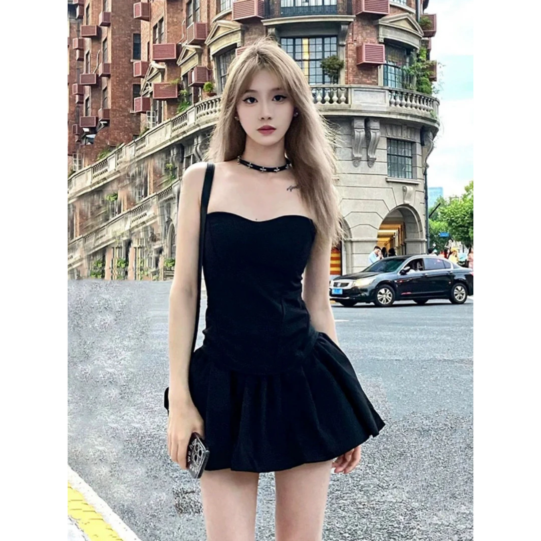 辣妹穿搭黑色一整套装女春季性感抹胸背心上衣高腰a字蓬蓬半身裙