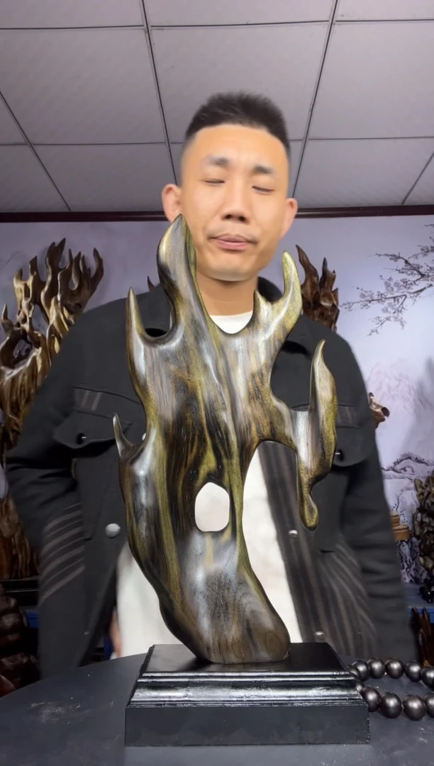 金丝楠木雕款景**计金丝楠木工艺品摆件