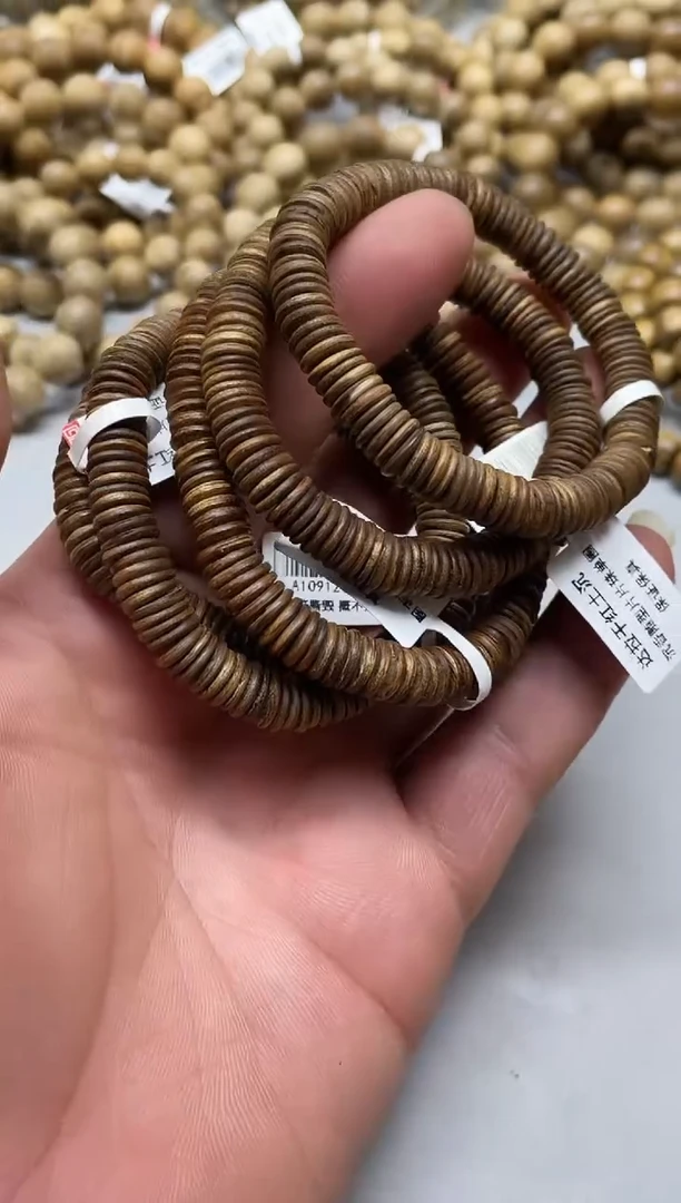 手串沉香达拉干红土沉随型片片珠单圈多样性发其一
