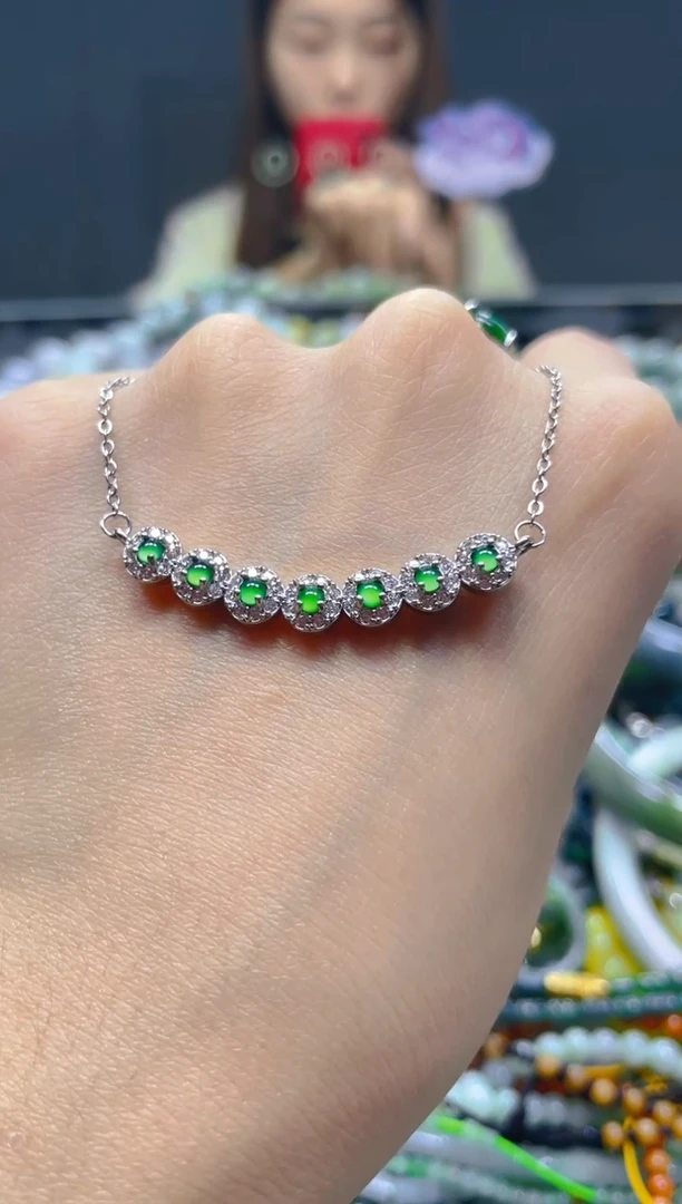 颈饰未镶嵌翡翠/L/翡翠A货，一件也是批发价