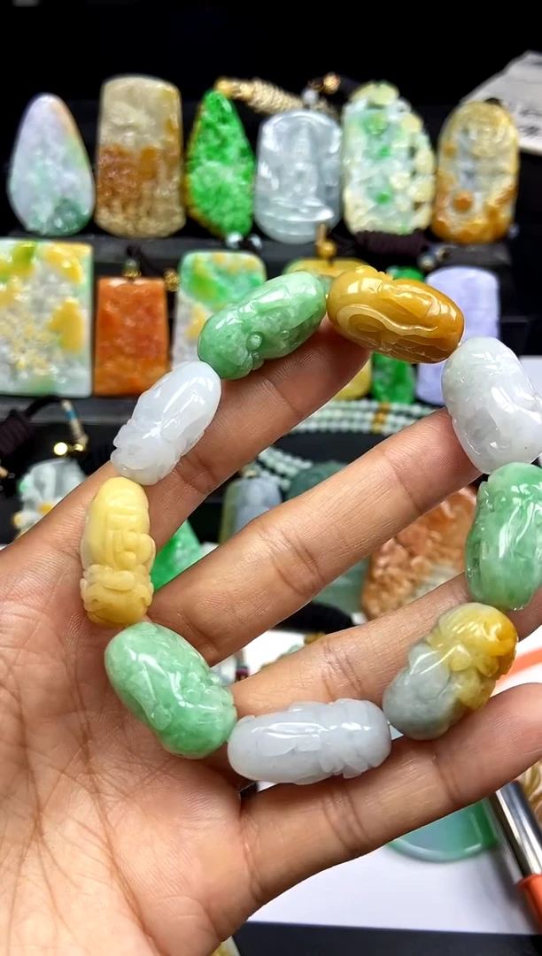 【闪购商品】定制翡翠未镶嵌翡翠A货