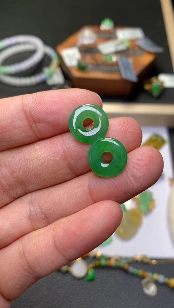 颈饰未镶嵌翡翠净货33455