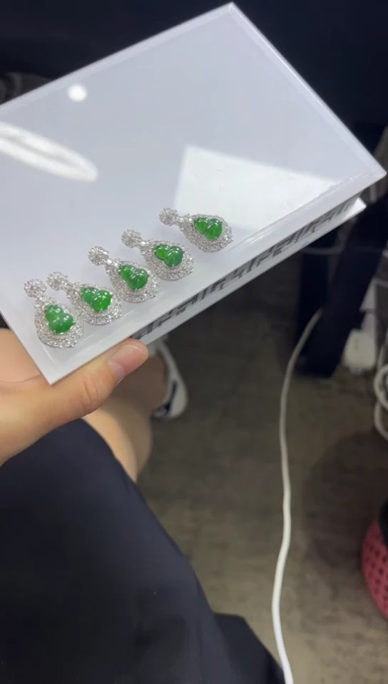 颈饰未镶嵌翡翠A145 /多样性发一件/
