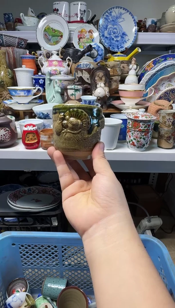 中古瓷器，默认微瑕-059，很漂亮的粗陶杯，带底款