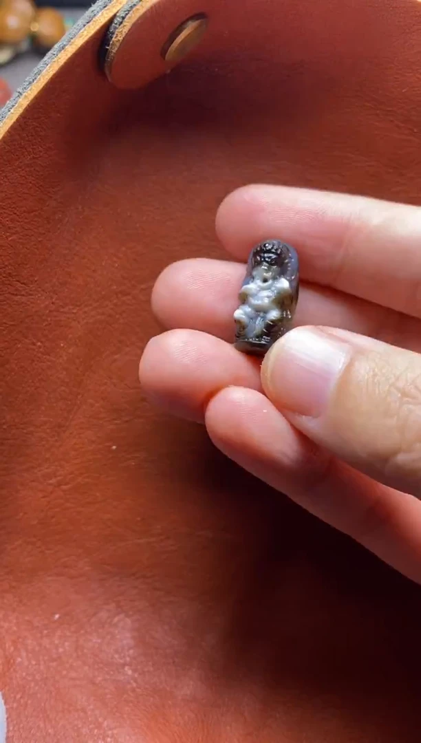 未镶嵌颈饰玛瑙/玉髓珠改象神