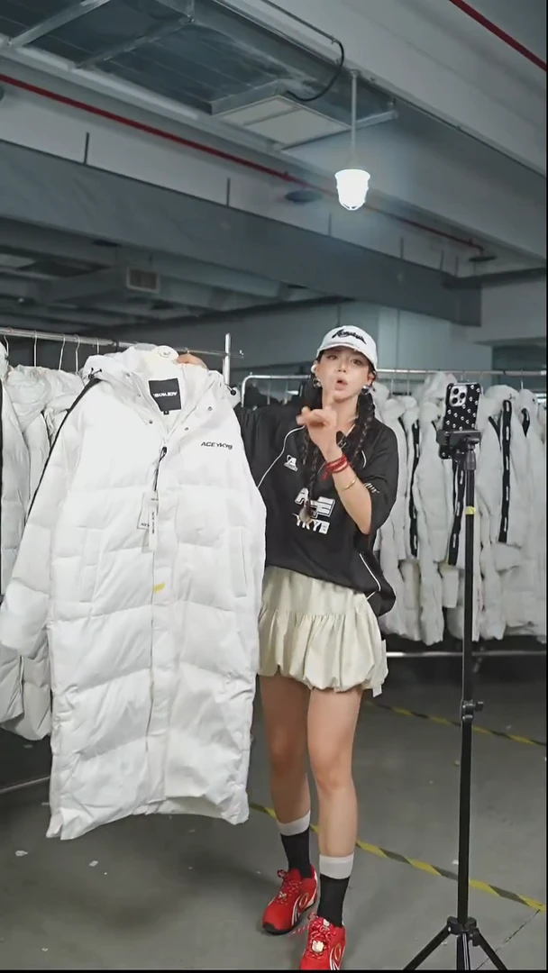 YKYB羽绒服长款     L码