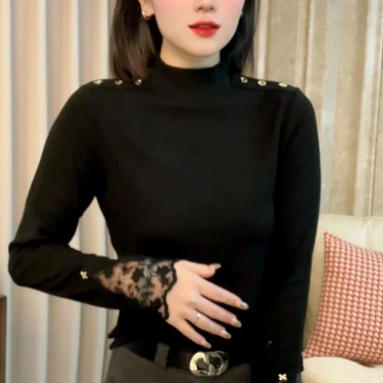秋冬款打底上衣时尚蕾丝拼接长袖小衫J中老年妈妈装中领纯色内搭
