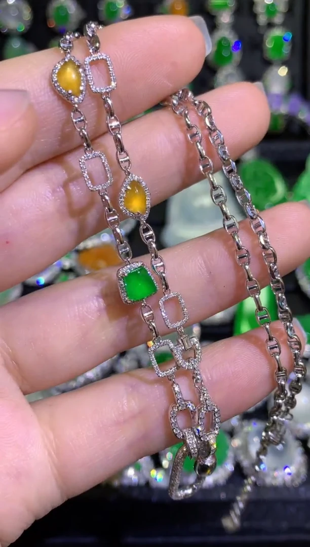 【闪购商品】翡翠颈饰18K金镶嵌玻璃种双色万能链