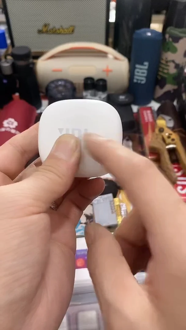瓷片闪购商品 如图所示