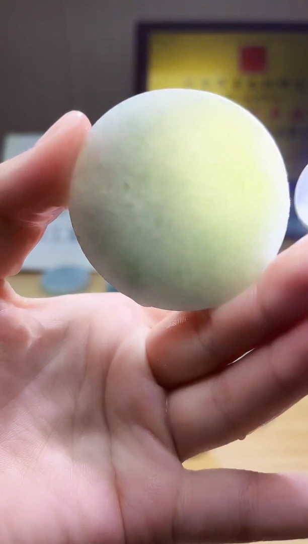 翡翠未镶嵌颈饰翡翠A货 姜谭207
