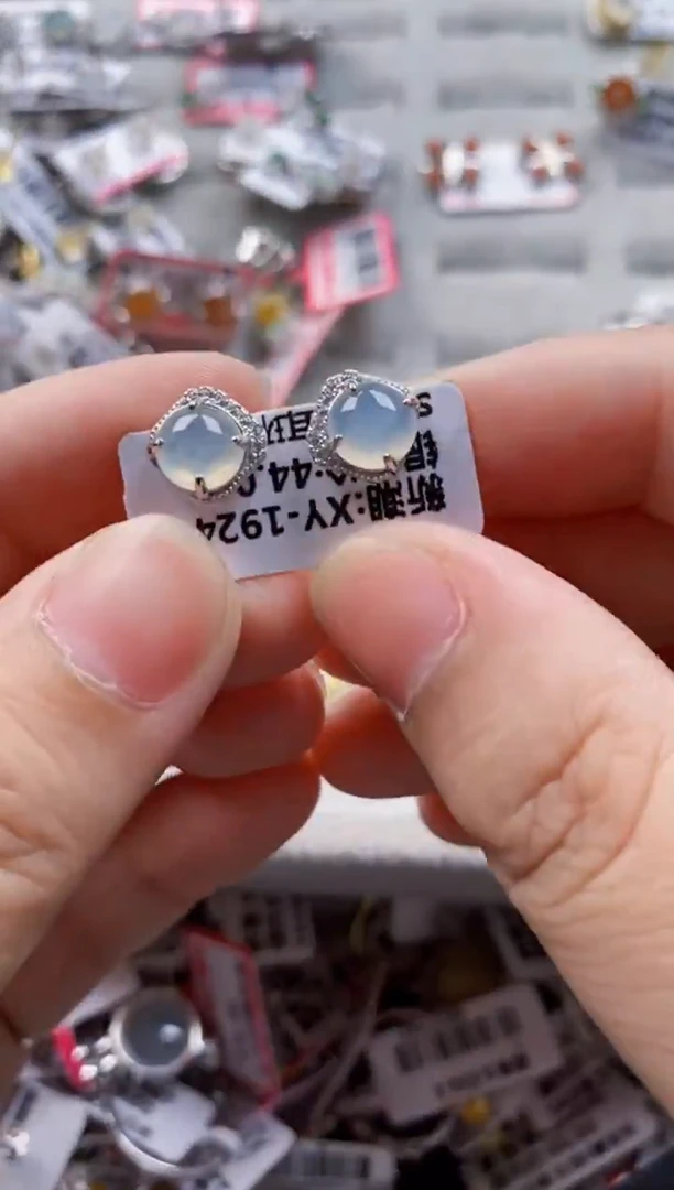 翡翠戒指银S925镶嵌9999     11111