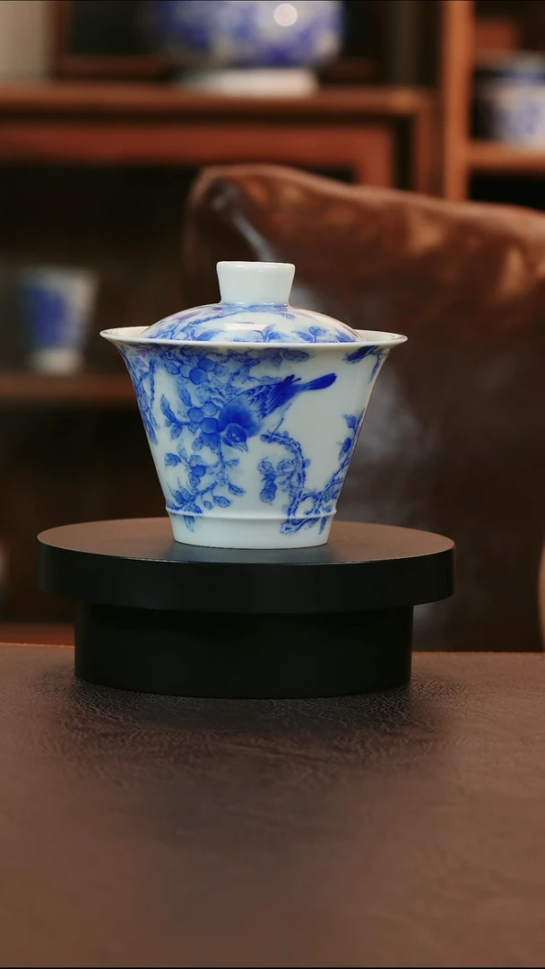 青山赋花鸟盖碗陶瓷