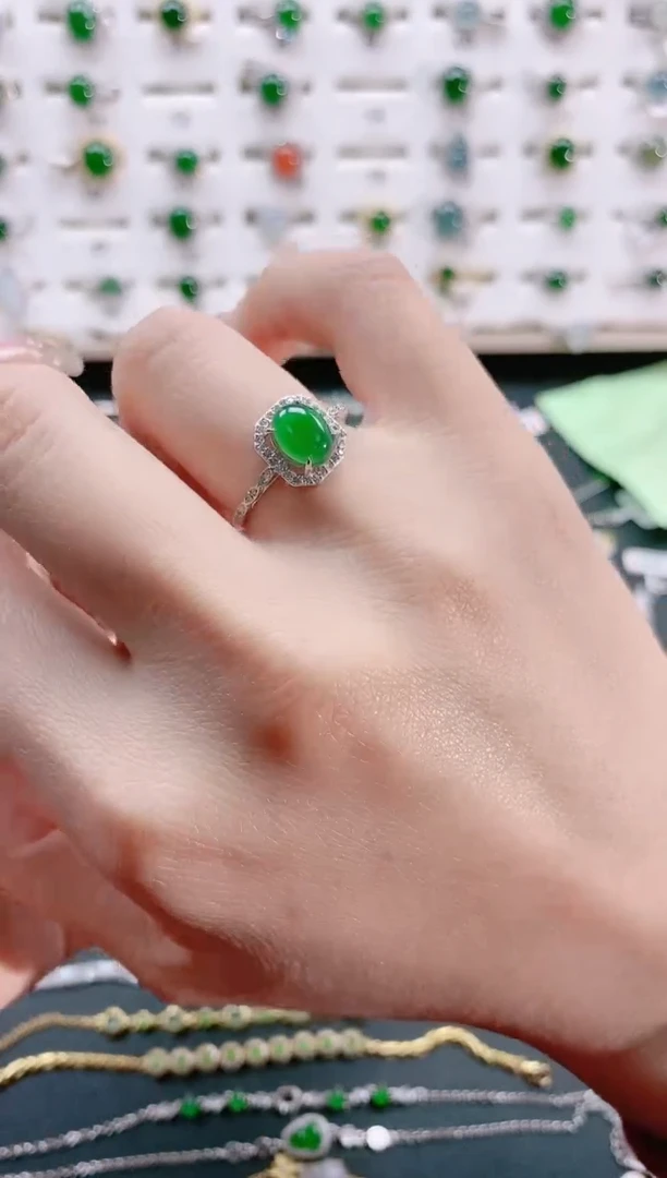 【闪购商品】翡翠戒指银S925镶嵌天然翡翠