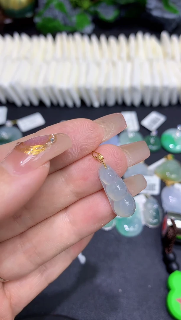 翡翠18K金镶嵌吊坠(不含链)111111