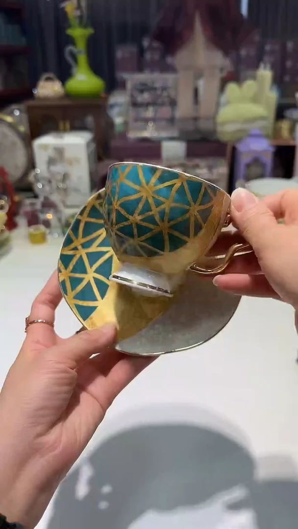 瓷片生活的本意就是开心@@1