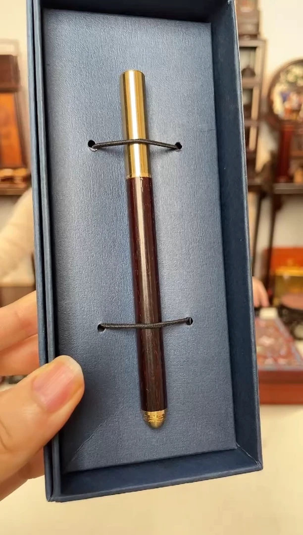 紫檀木类成套家具笔