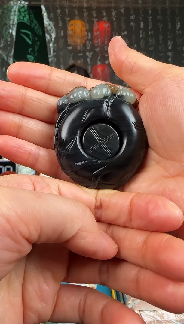 未镶嵌和田玉挂件扳指