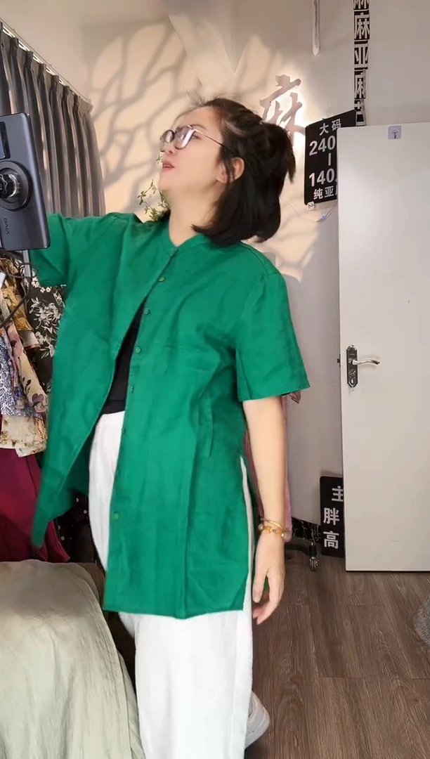 亚麻大码女装系列。