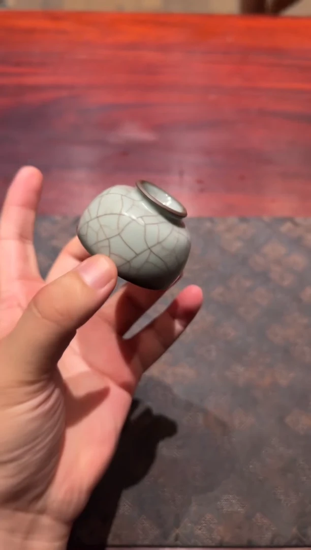 陈卫星官窑小茶碗