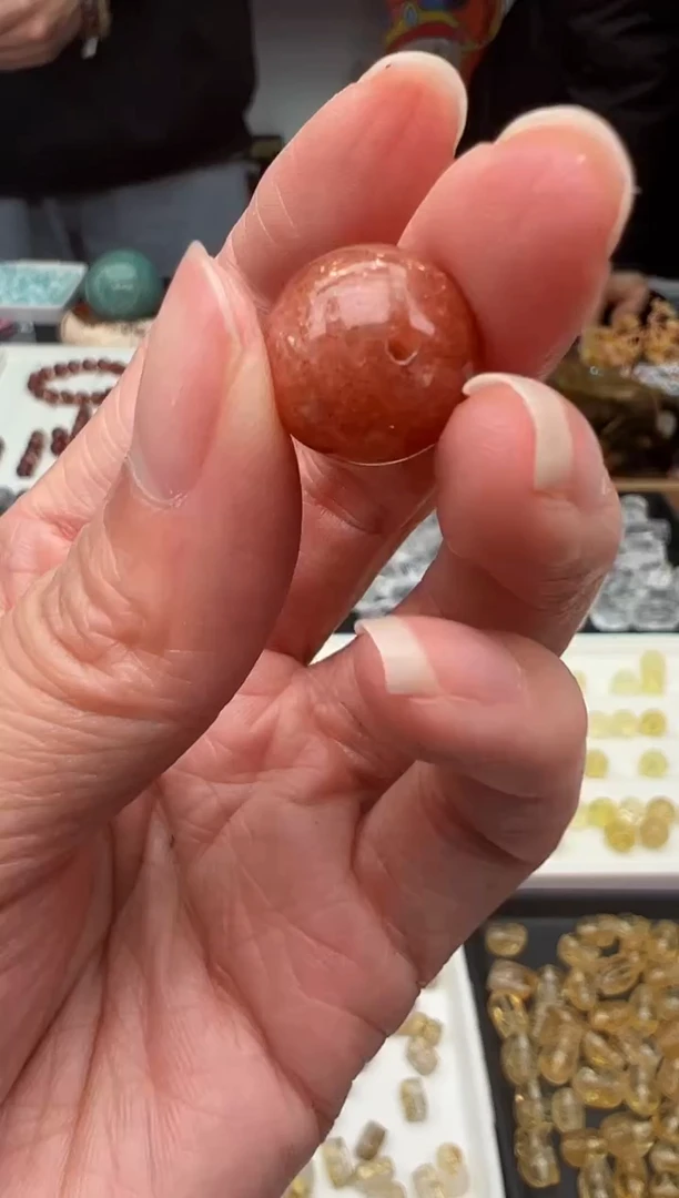 【闪购商品】日光石裸石未镶嵌36a多样性发其一/3.8/1个