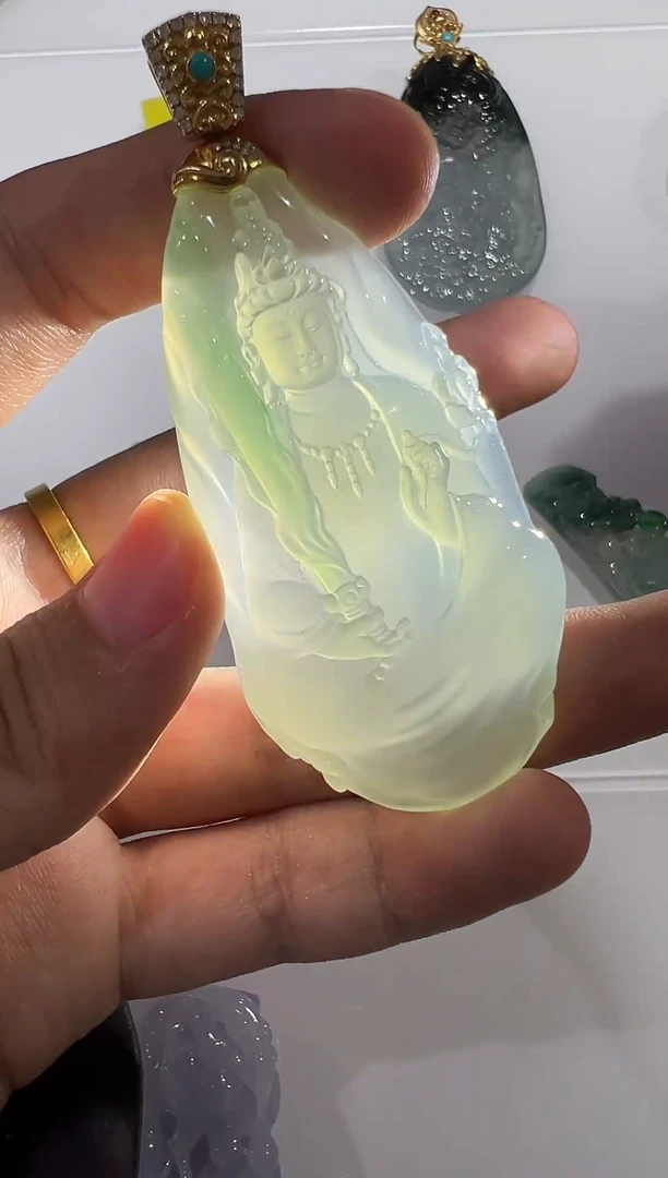 未镶嵌定制翡翠观音