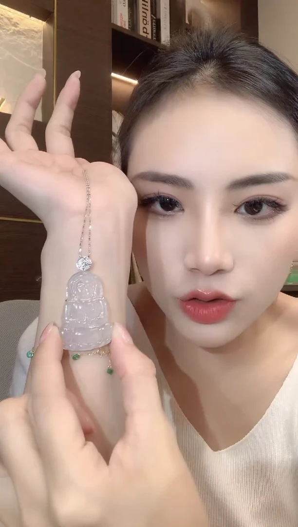 吊坠(不含链)18K金镶嵌翡翠C18